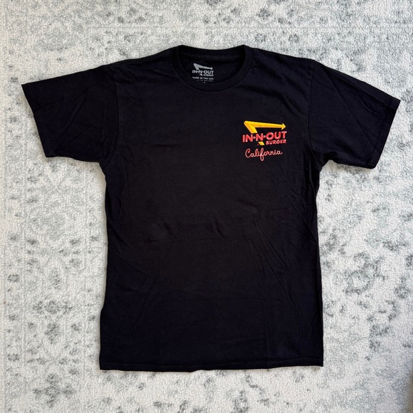 In-N-Out Burger Men's California Logo Graphic Tee Short Sleeve - Picture 1 of 2
